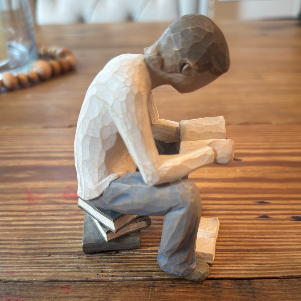 Willow Tree Quest Figurine Seek Explore Discover Student Book #26197